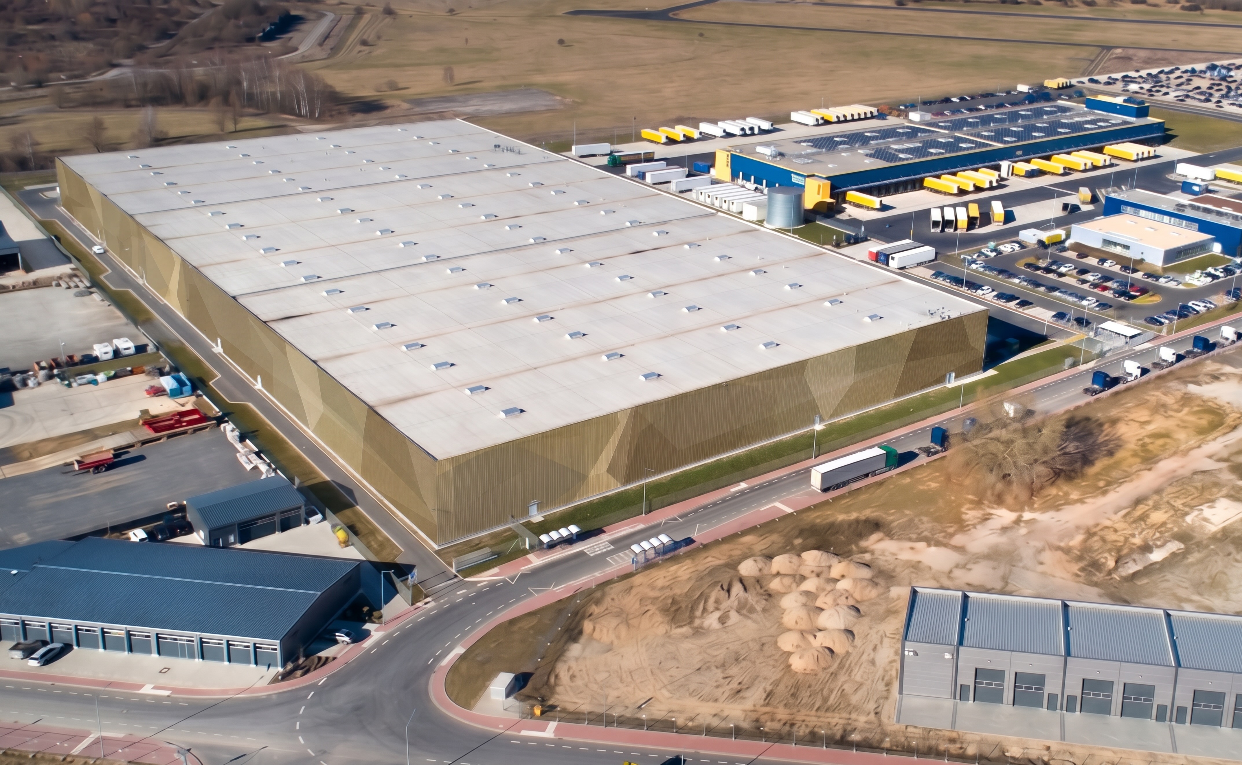 Aerial view of a large-format hyperscale data center campus.